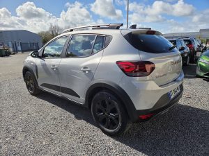 DACIA Sandero III 0.9 i 90 cv – 2024 – 25000 kms – 1er main – Bluetooth