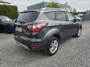 FORD Kuga 1.5 i 120 cv – 2017 – 38000 kms – 1er main – GPS