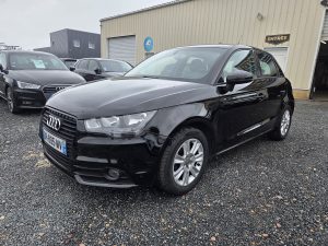 AUDI A1 SportBack 1.6 Tdi 90 cv – 2015 – 102000 kms – 5 Portes –