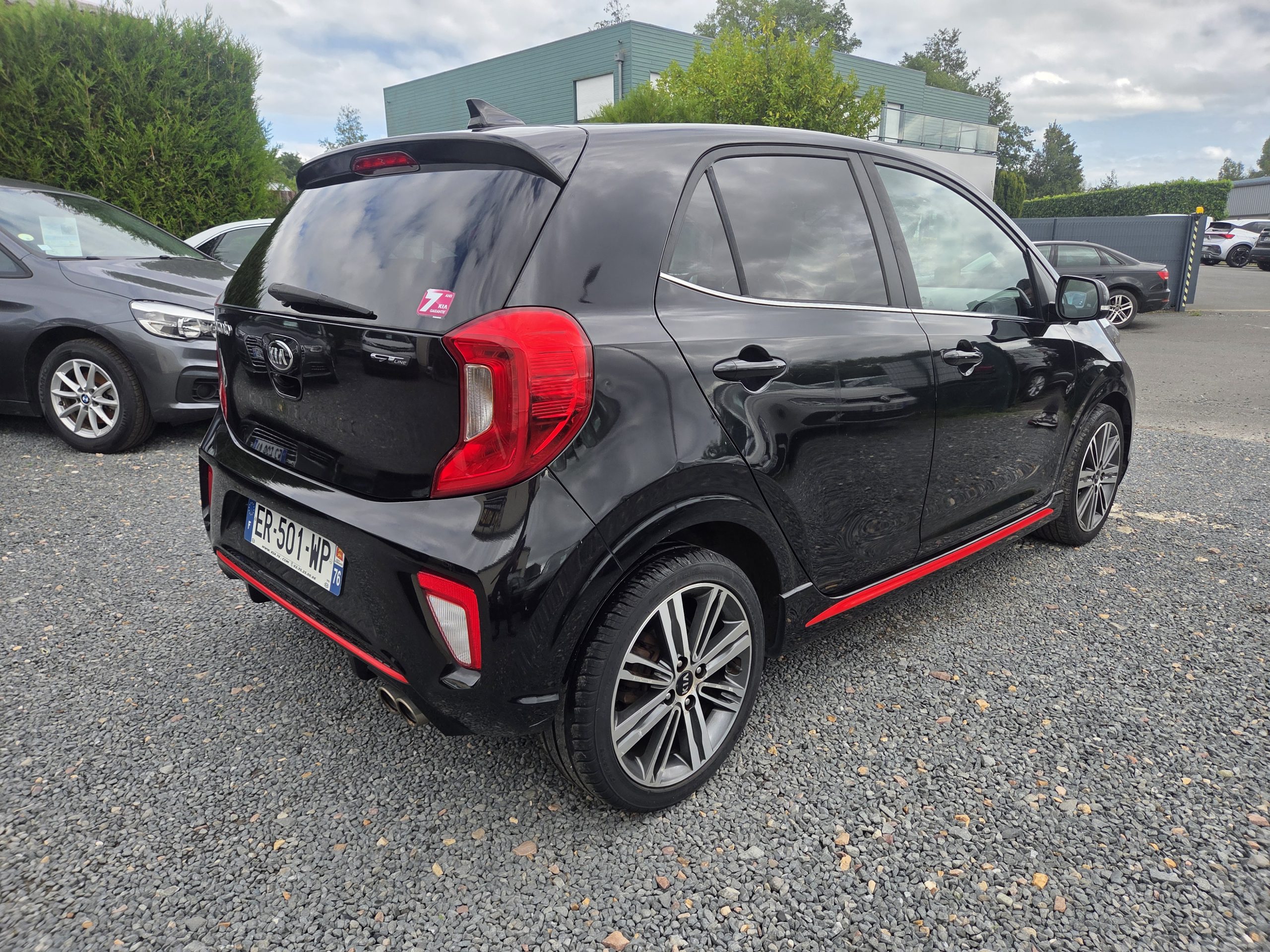 KIA Picanto 1.2 i 84 cv - 2017 - 99000 kms - 5 Portes - GPS – Image 3