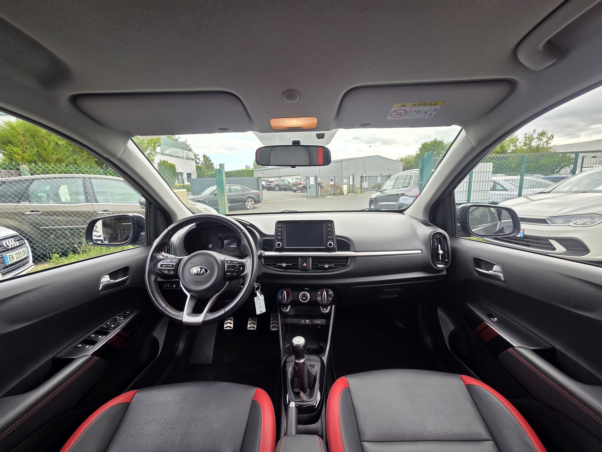 KIA Picanto 1.2 i 84 cv - 2017 - 99000 kms - 5 Portes - GPS – Image 5