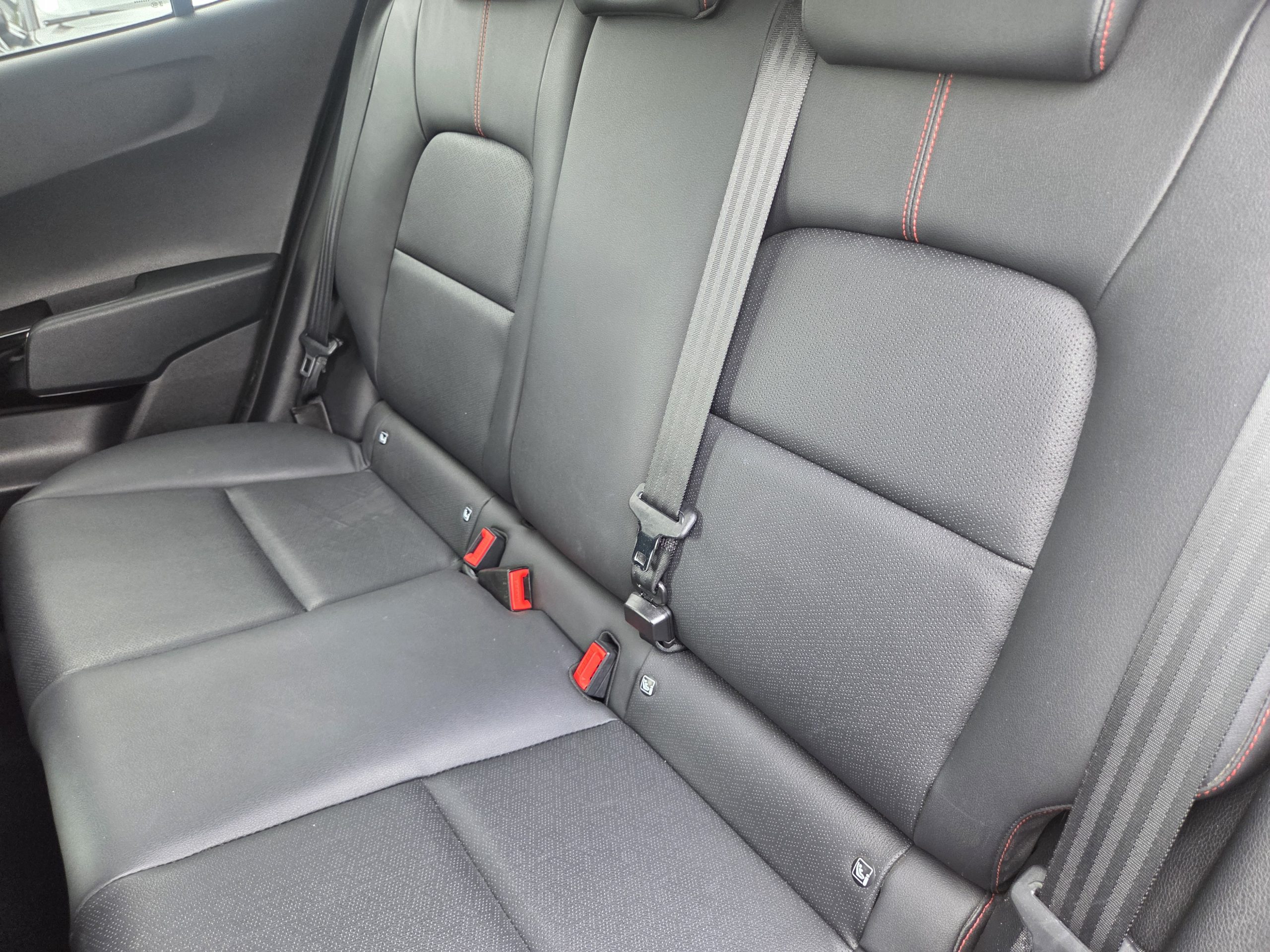 KIA Picanto 1.2 i 84 cv - 2017 - 99000 kms - 5 Portes - GPS – Image 8