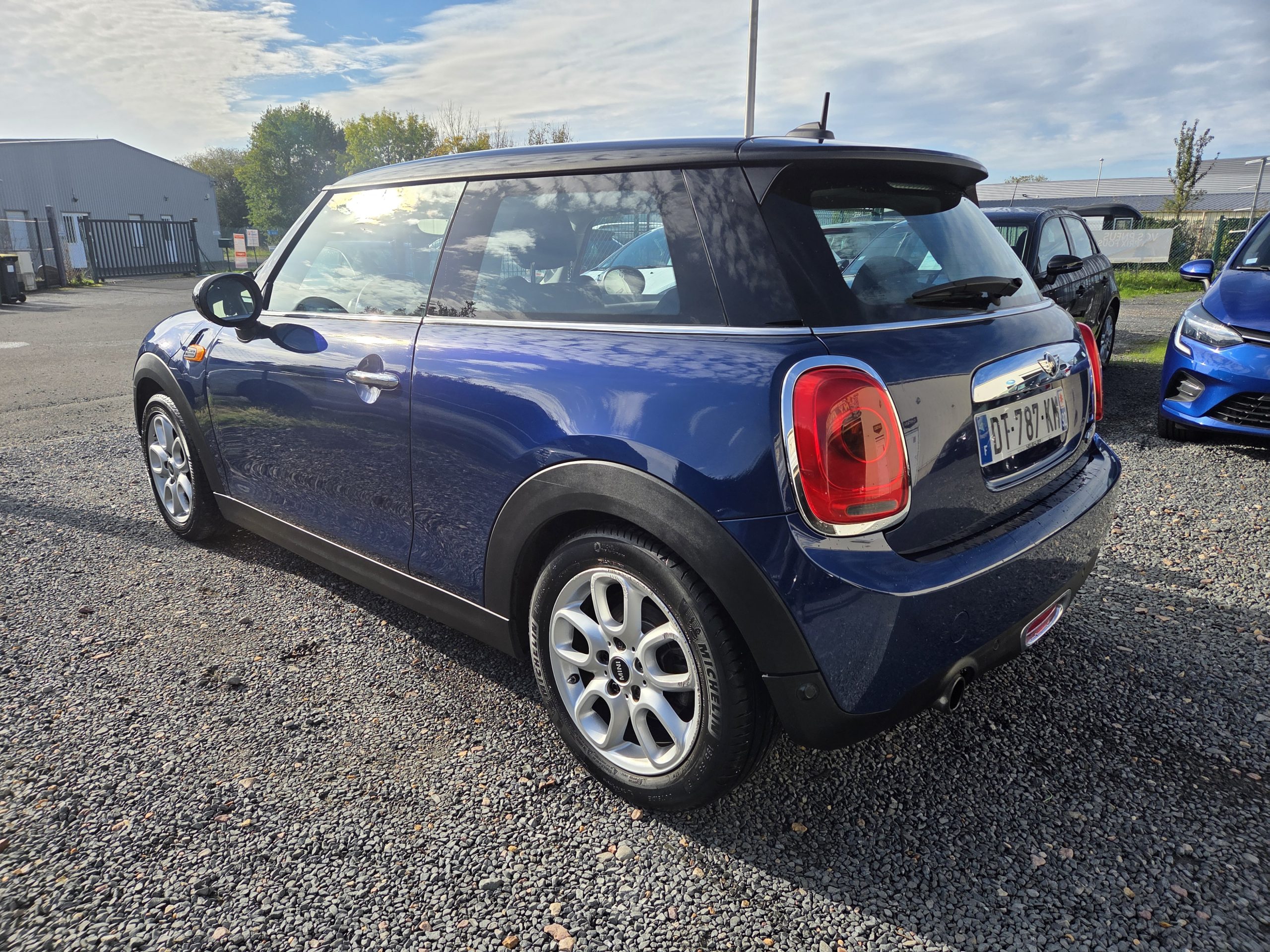 MINI 1.5 i 136 cv - 2015 - 99000 kms - BVA - GPS - Toit Pano – Image 2