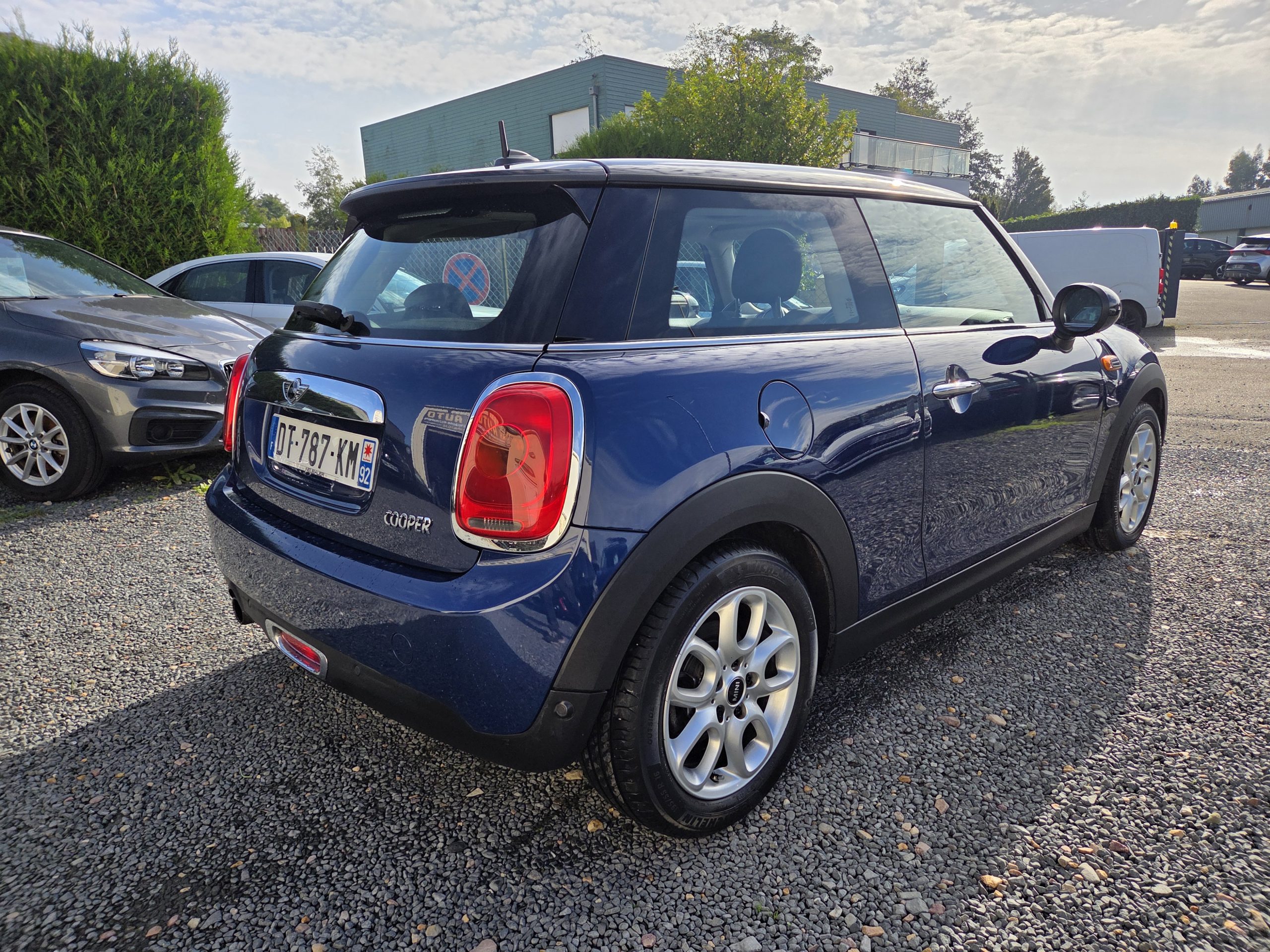 MINI 1.5 i 136 cv - 2015 - 99000 kms - BVA - GPS - Toit Pano – Image 3