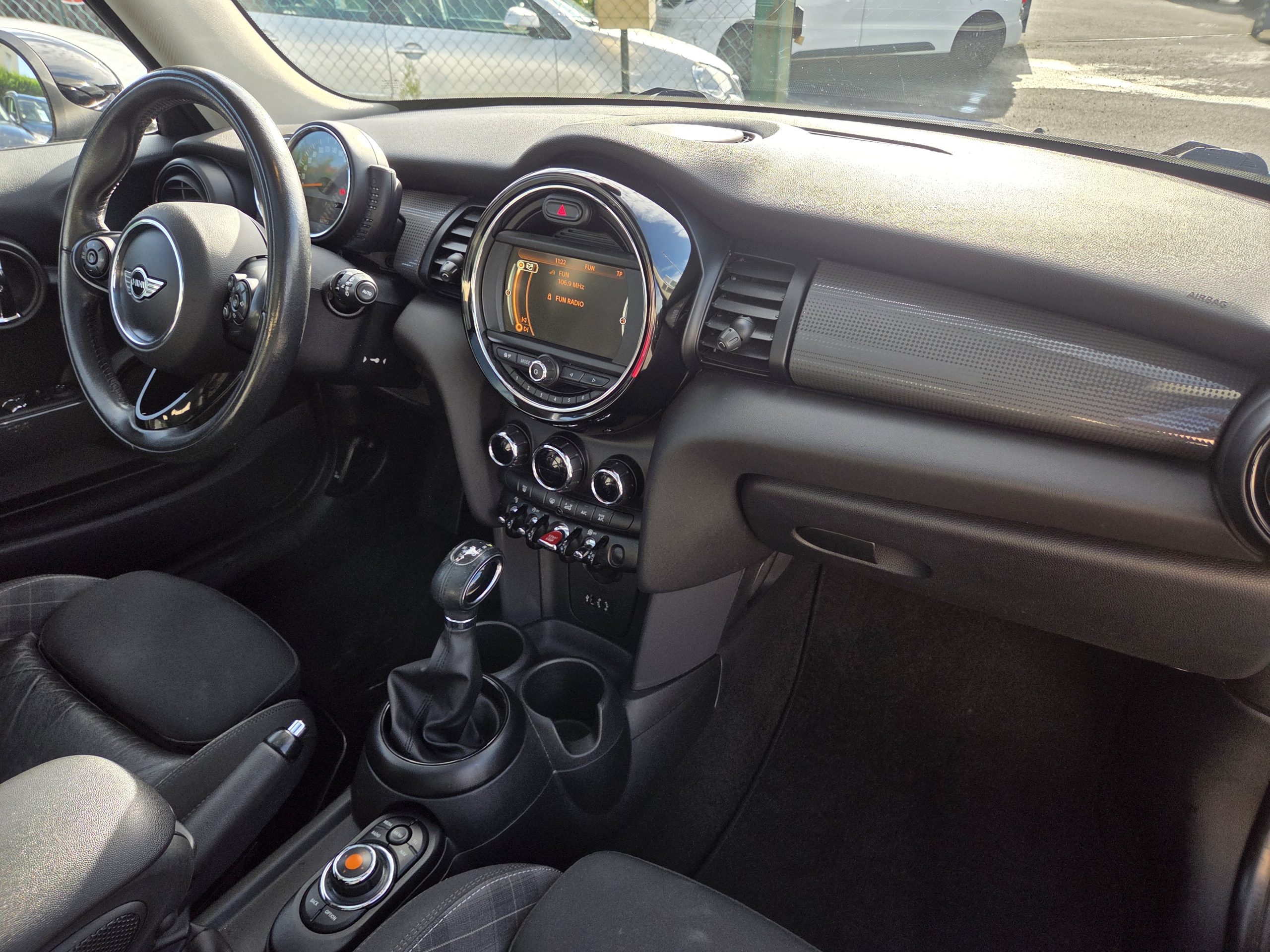 MINI 1.5 i 136 cv - 2015 - 99000 kms - BVA - GPS - Toit Pano – Image 6
