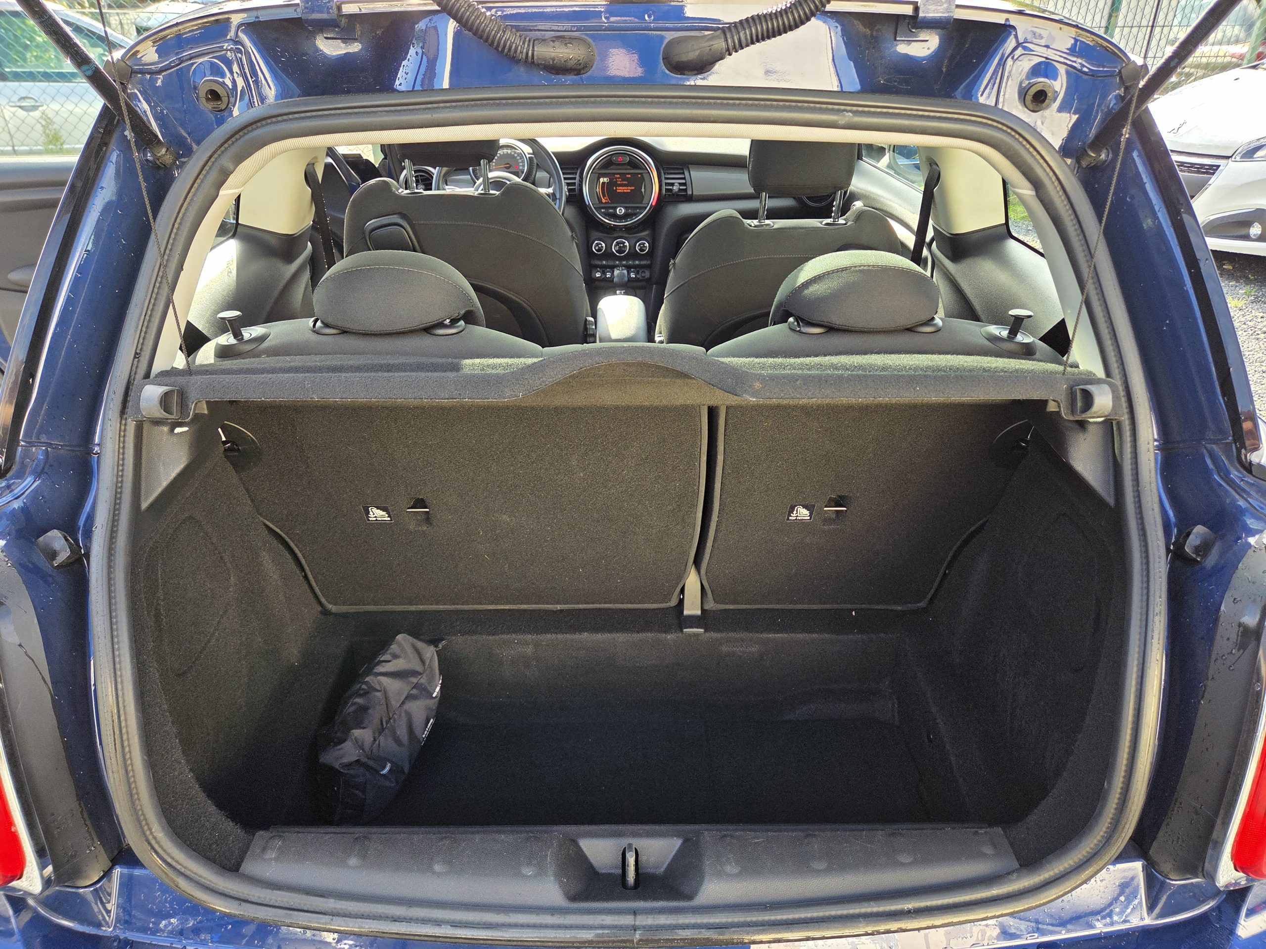 MINI 1.5 i 136 cv - 2015 - 99000 kms - BVA - GPS - Toit Pano – Image 9