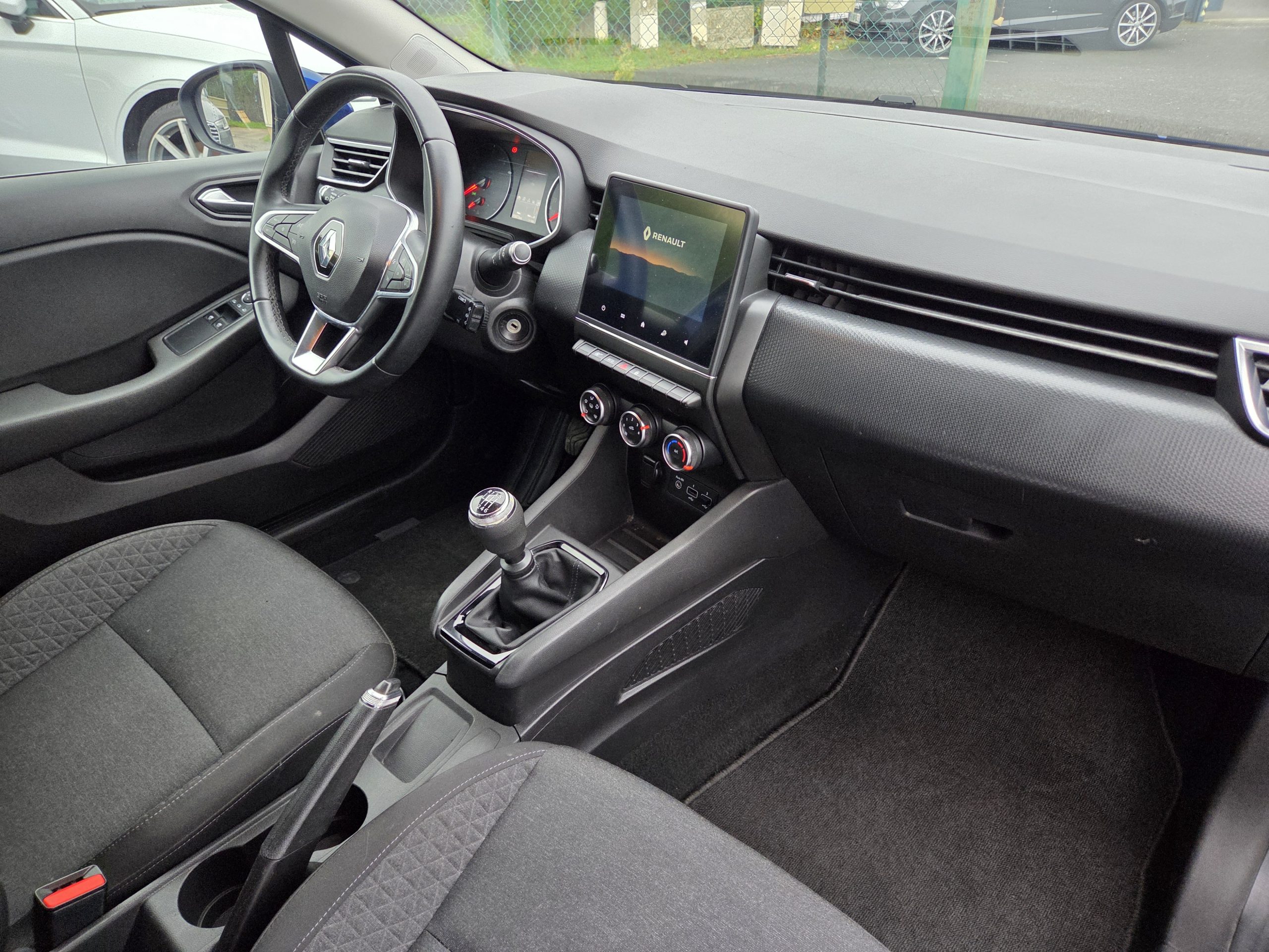 RENAULT Clio V 1.5 Dci 85 cv - 2020 - 93000 kms - 5 Portes - GPS – Image 6