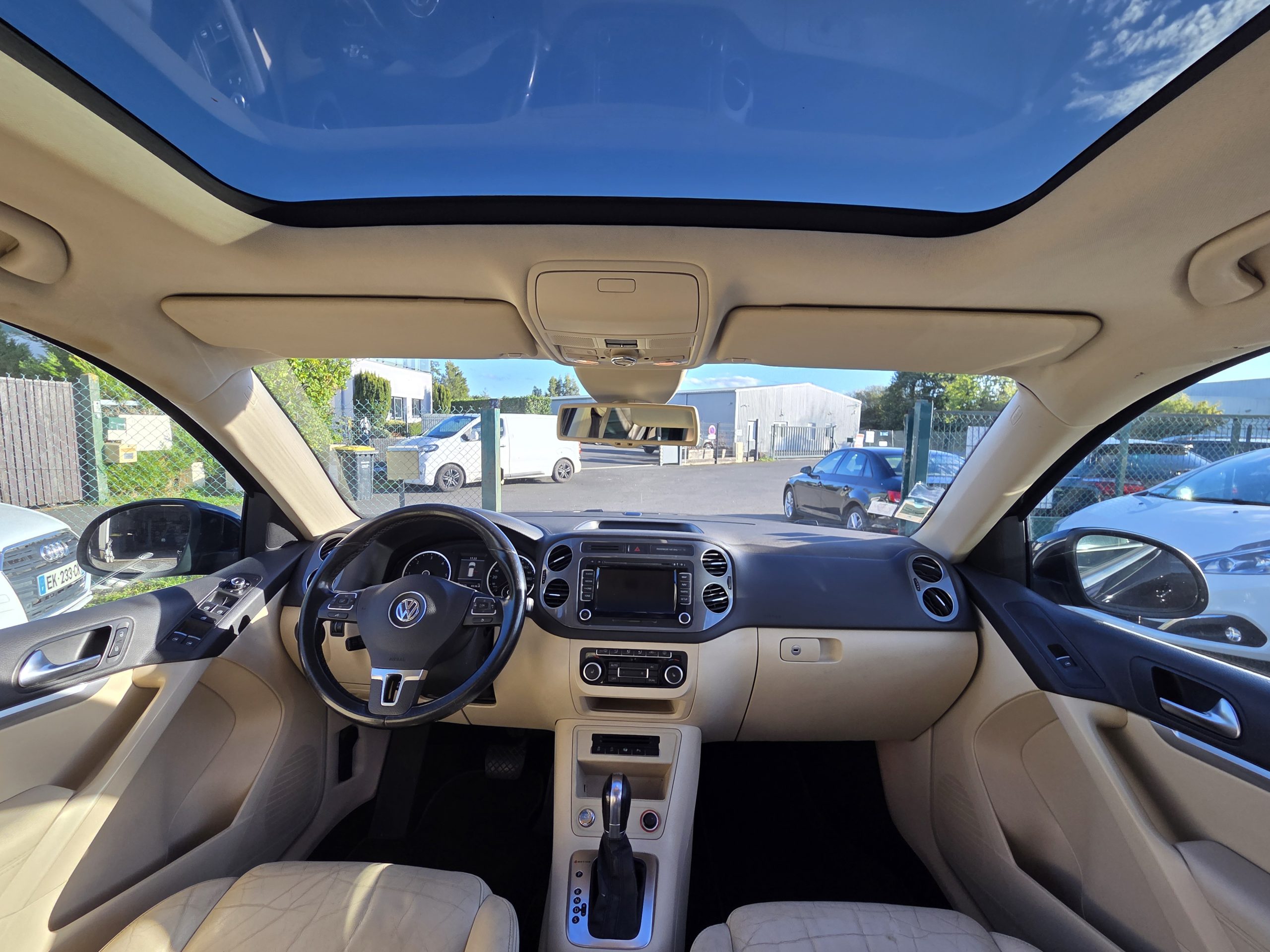 VOLKSWAGEN Tiguan 2.0 Tdi 140 cv - 2011 - 122000 kms - 5 Portes - BVA - GPS – Image 5