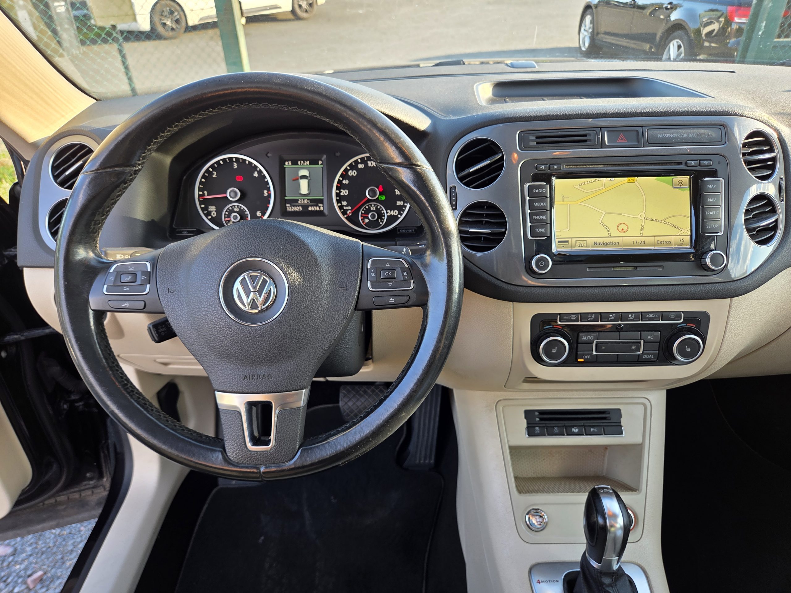 VOLKSWAGEN Tiguan 2.0 Tdi 140 cv - 2011 - 122000 kms - 5 Portes - BVA - GPS – Image 7